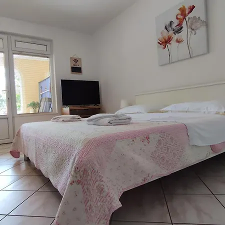 Appartamento Gemuetliches Erdgeschoss Fuer 2 Personen *