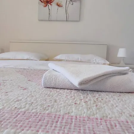 Apartment Gemuetliches Erdgeschoss-studio Fuer 2 Personen